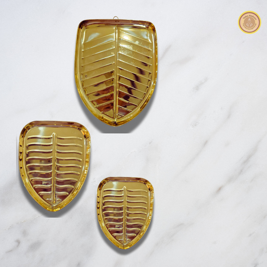 Brass leaf shape tray set of 3