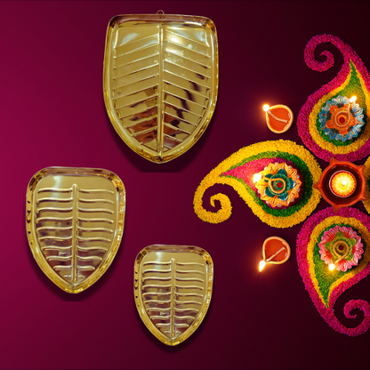 Brass leaf shape tray set of 3